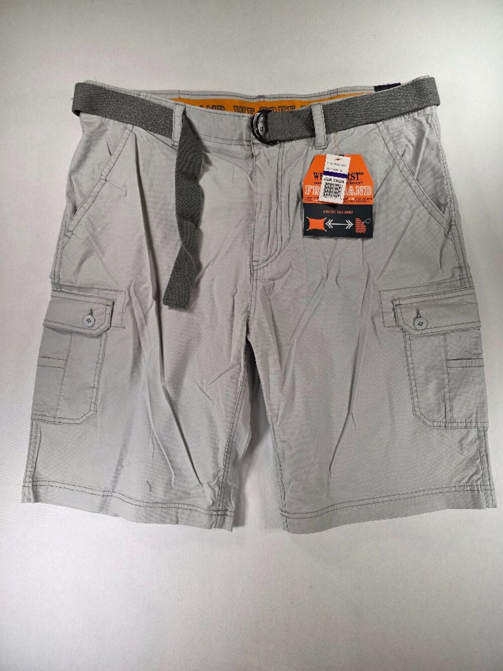WearFirst Men’s Stretch Cargo Shorts Size 40 – Flex Waistband – Multiple Pockets